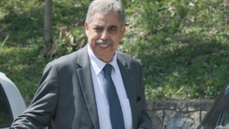 عمروش سيباشر مهامه بعد نهاية الموسم  ووجوه جديدة في صفوف العميد