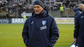 مدرب أمبولي يشكر الفاف