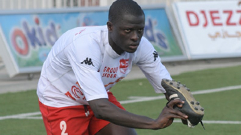 بوعيشة  ينضم  ويحل  عقدة  الهجوم