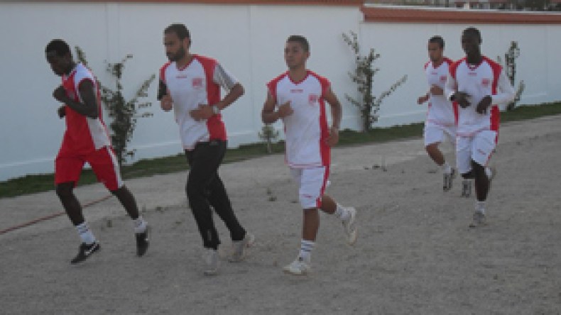 عنابة دون خطأ في المقابلات الودية