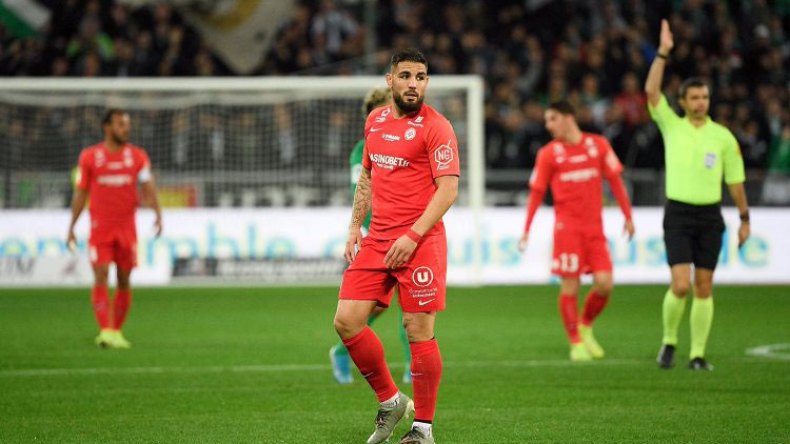 تسديدة صاروخية.. سادس هدف لـ “ديلور”