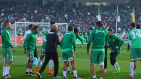 أندية تصارع الموت البطيئ.. وأخرى تجني ثمار البحبوحة