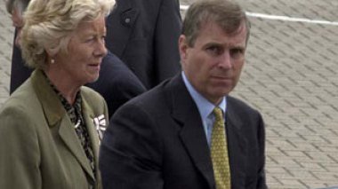 Le prince Andrew inaugure la nouvelle ambassade de  Grande-Bretagne en Algérie