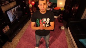 أنس تينا يظفر بجائزة “البودكاستر” الأكثر شعبية في الجزائر