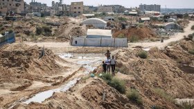 مصر تُغرِق أنفاق غزة بمياه البحر!