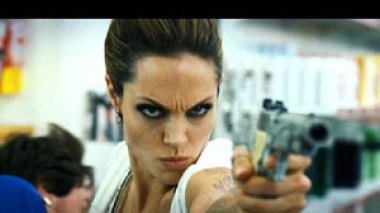 Jolie 'to take Cruise movie role'