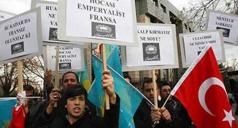 Ankara interpelle Paris sur le génocide arménien dans les manuels d'histoire