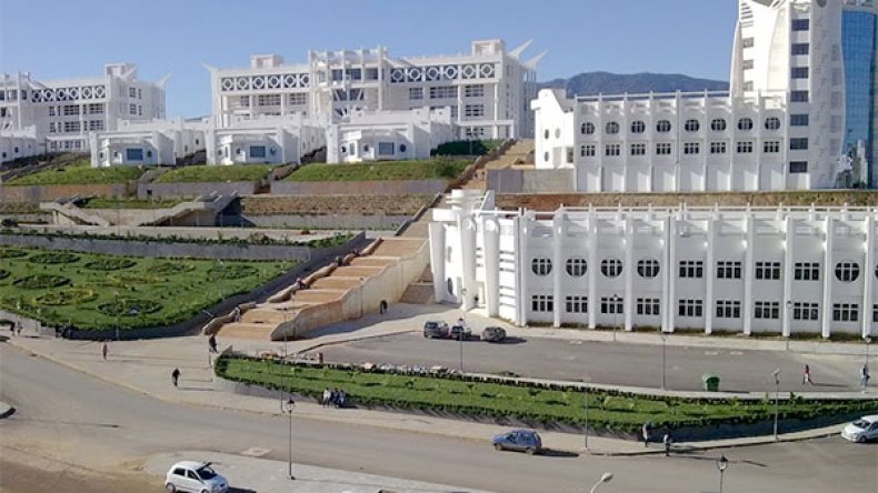 تسريب امتحان مادة العلاقات العامة بقسم الإعلام بعنابة