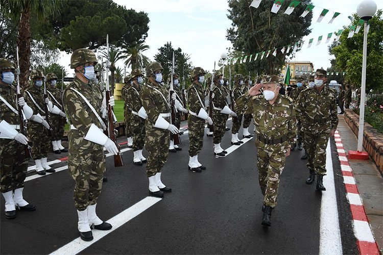 El Djeïch: « L’ANP dissuadera contre toute menace »