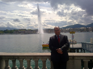 Anouar Malek retire sa plainte pour couper l’herbe sous le pied à des parties étrangères