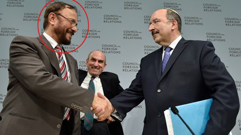 عنتريات أنور عشقي!