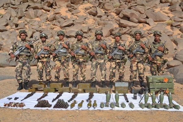 Tamanrasset: Reddition d’un terroriste aux Autorités Militaires