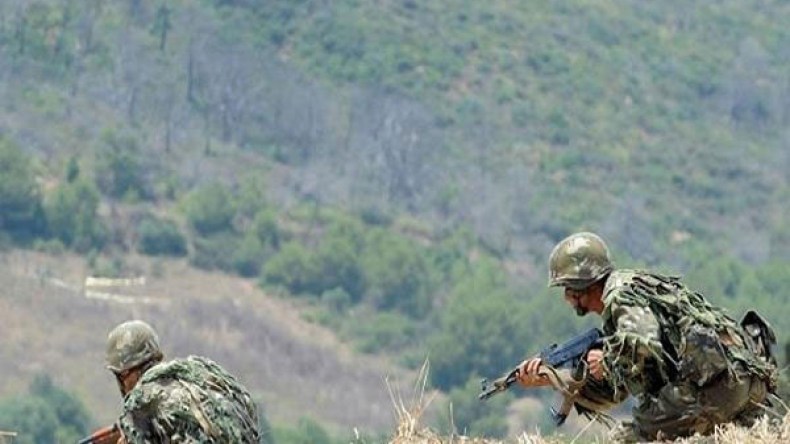 الجيش يكتشف 3 كازمات و3 قنابل تقليدية بجيجل وتيزي وزو