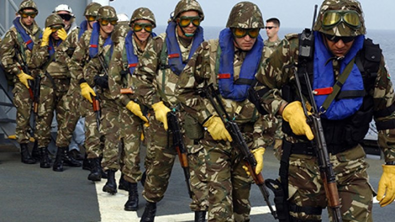 لماذا لا تشارك الجزائر في أيّ “حرب” خارج الحدود؟ (ملف)