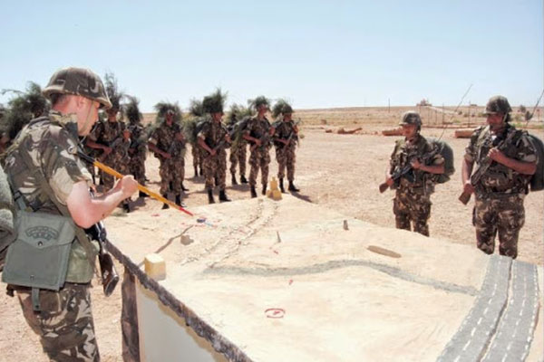 30 contrebandiers et 30 migrants clandestins arrêtés