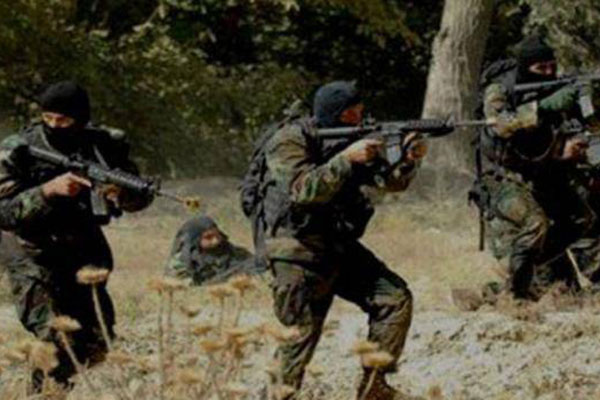 Reddition de trois terroristes