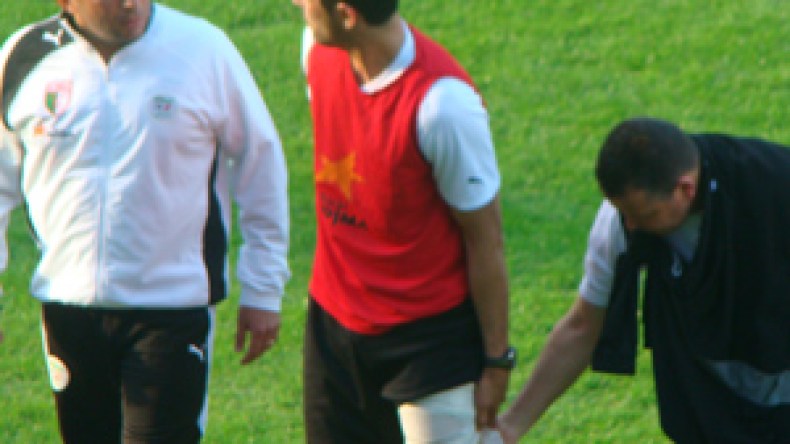 عنتر‭ ‬وغزال‭ ‬يغيبان‭ ‬عن‭ ‬لقاء‭ ‬ايرلندا