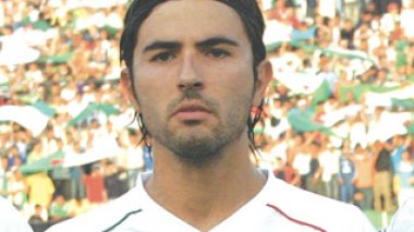 Football/ Antar Yahia to Echorouk : ” The probity and integrity of the Algerian professional players should not be doubted”.