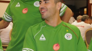 Antar Yahia's engagement to Karim Ziani's sister held in Paris in a family atmosphere