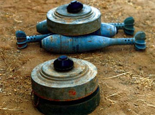 Algeria : Al-Qaeda-related mines trafficking affair  before justice