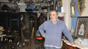 أثاث‭ ‬أرستوقراطي‭ ‬باهظ‭ ‬الثمن‭ ‬في‭ ‬أسواق‭ ‬الخردة‭!‬