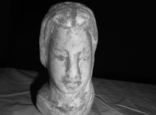 Algeria Gendarmerie forces foil attempt to smuggle 150 antique pieces