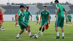 هذا ما قاله رئيس نادي نابولي عن آدم الوناس