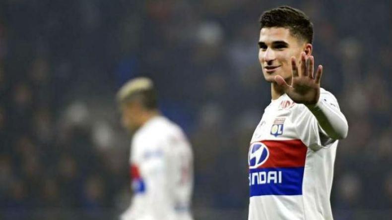 3 أندية أوروبية عملاقة تتنافس على ضمّ عوّار