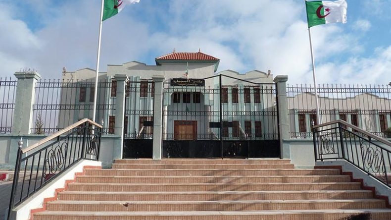 بلديات تقف عاجزة عن تطبيق تعليمة “الداخلية” بخصوص ترميم المدارس