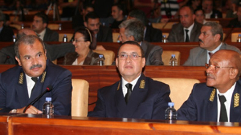 قرار بإلغاء توأمة بلديات الجزائر مع نظيراتها بالخارج