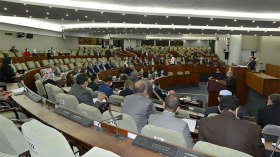 نوّابُ الخردة!