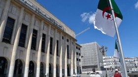 أحزاب التحالف الرئاسي لا تزال في خدمة السلطة!