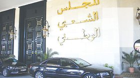 “معركة صامتة” حول الحكومة ورئاسة البرلمان