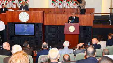 Parliament says no to investigating commission in Baccalureate 2016