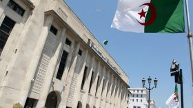 هذه المناصب محظورة على مزدوجي الجنسية