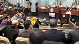 البرلمان يستعين بخبراء لدراسة قانون تشكيلة مجلس حقوق الإنسان