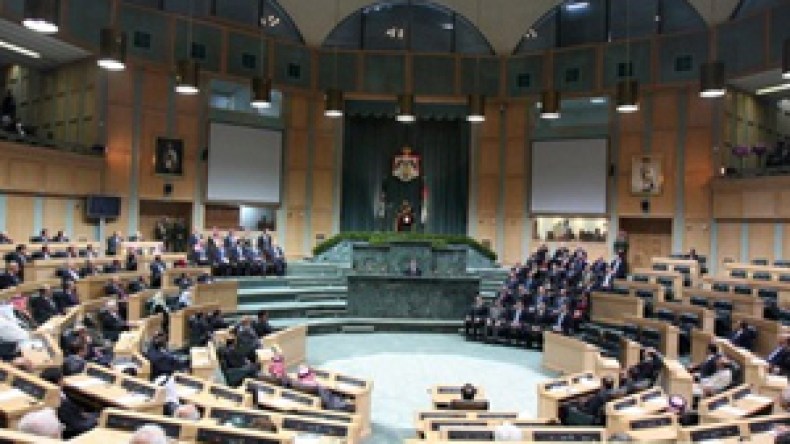 نواب أردنيون يطالبون بطرد سفير إسرائيل