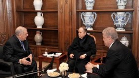 الصور الأولى للرئيس بوتفليقة