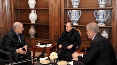 L’APS publie les premières photos de Bouteflika