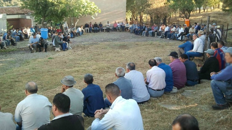 موروث اجتماعي يحل المشاكل وينهي النزاعات بالحوار