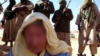 Un intermédiaire malien confirme : « Les otages sont en vie et Sarkozy cherche coûte que coûte la négociation au risque de mettre en colère Alger »