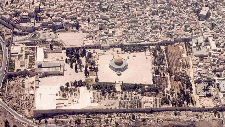 هذا ما يعنيه التقسيم الزماني والمكاني للمسجد الأقصى