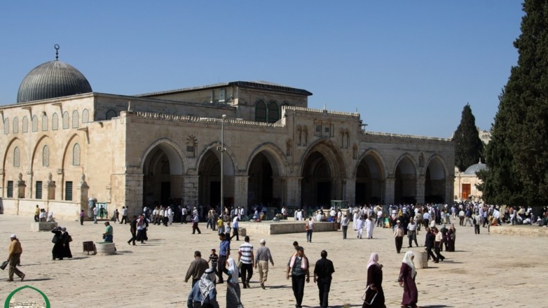 شرطة الاحتلال تغلق المسجد الأقصى أمام “الزوار”