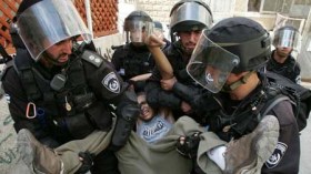 Israeli Forces Clash With Palestinians at Al-Aqsa
