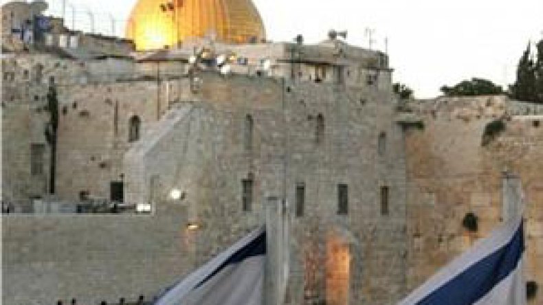 مخاوف إسرائيلية من عودة فتح إلى صف المقاومة