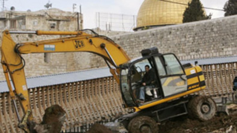 انهيار أرضي جنوب المسجد الأقصى