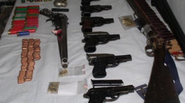 Weapons and ammunition seized in Oran port
