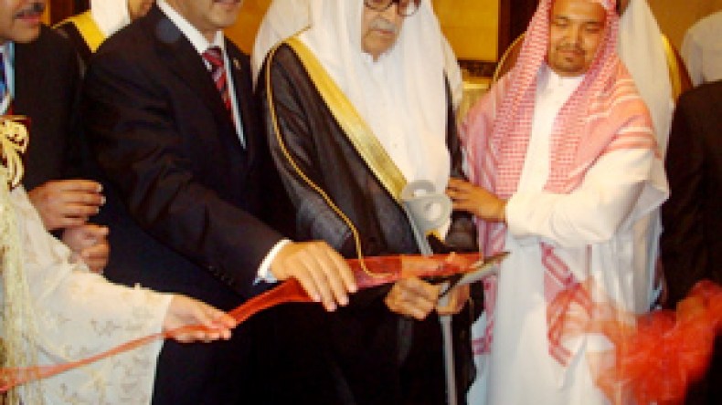 الجزائر  تحيي  يوم  إفريقيا في جدة