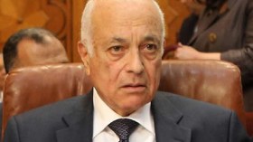 العربي‮ ‬يقر‮ ‬بأحقية‮ ‬الجزائر‮ ‬في‮ ‬قرارها‮ ‬بشأن‮ ‬منح‮ ‬مقعد‮ ‬سوريا‮ ‬للمعارضة