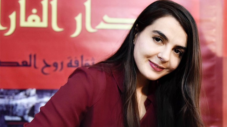 الروائية اللبنانية فوزية عرفات تعتذر عن المشاركة في معرض الجزائر